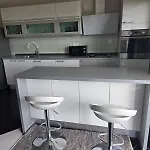 Frane * Каштела