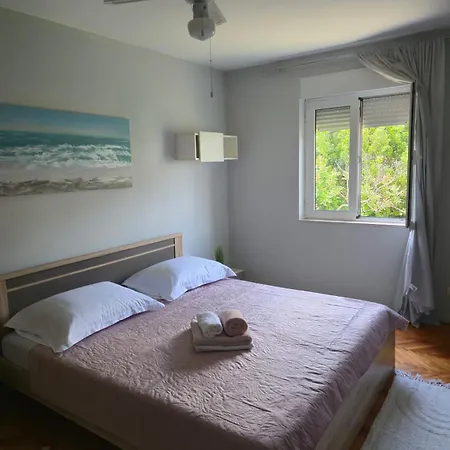 Frane * Kaštela
