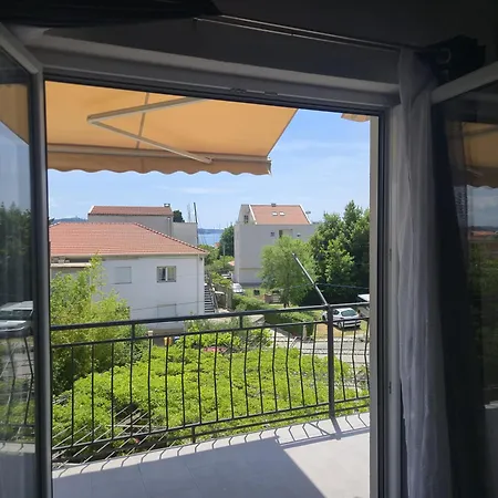 Frane * Kaštela